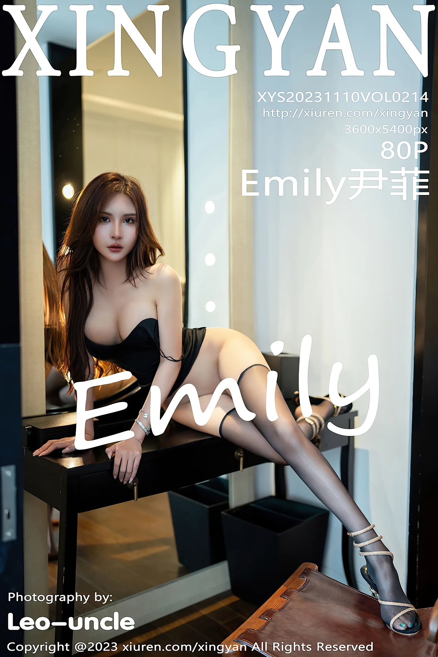 [XINGYAN星颜社]VOL.214_女神Emily尹菲性感黑色吊带服饰配超薄黑丝秀完美身材诱惑写真80P-秀人网 - XiuRen.Pro
